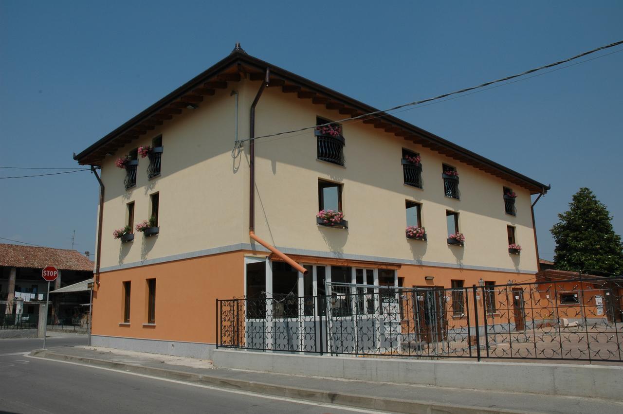 Hotel Il Borghetto Bariano Ngoại thất bức ảnh